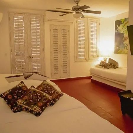 Casa Del Hobo Cartagena